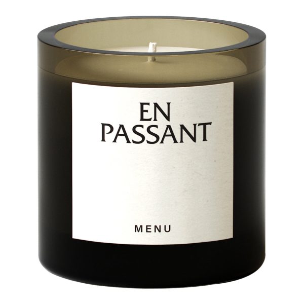 Olfacte Scented Candle - En Passant Fashion