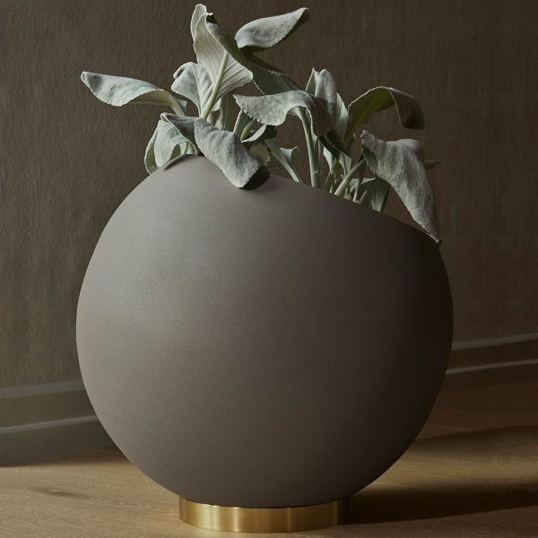 Globe Flower Pot Online now